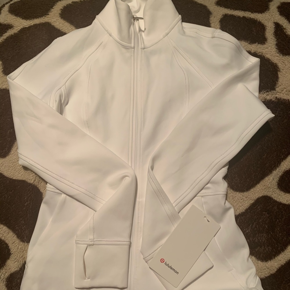 New lululemon white in profile zipper gym jacket 4